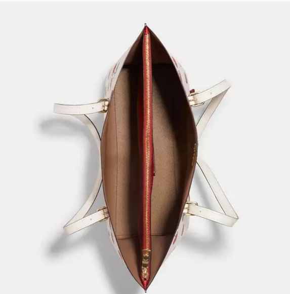 NWT Coach Multi Mollie Tote With Heart Cherry Print - Picture 4 of 9